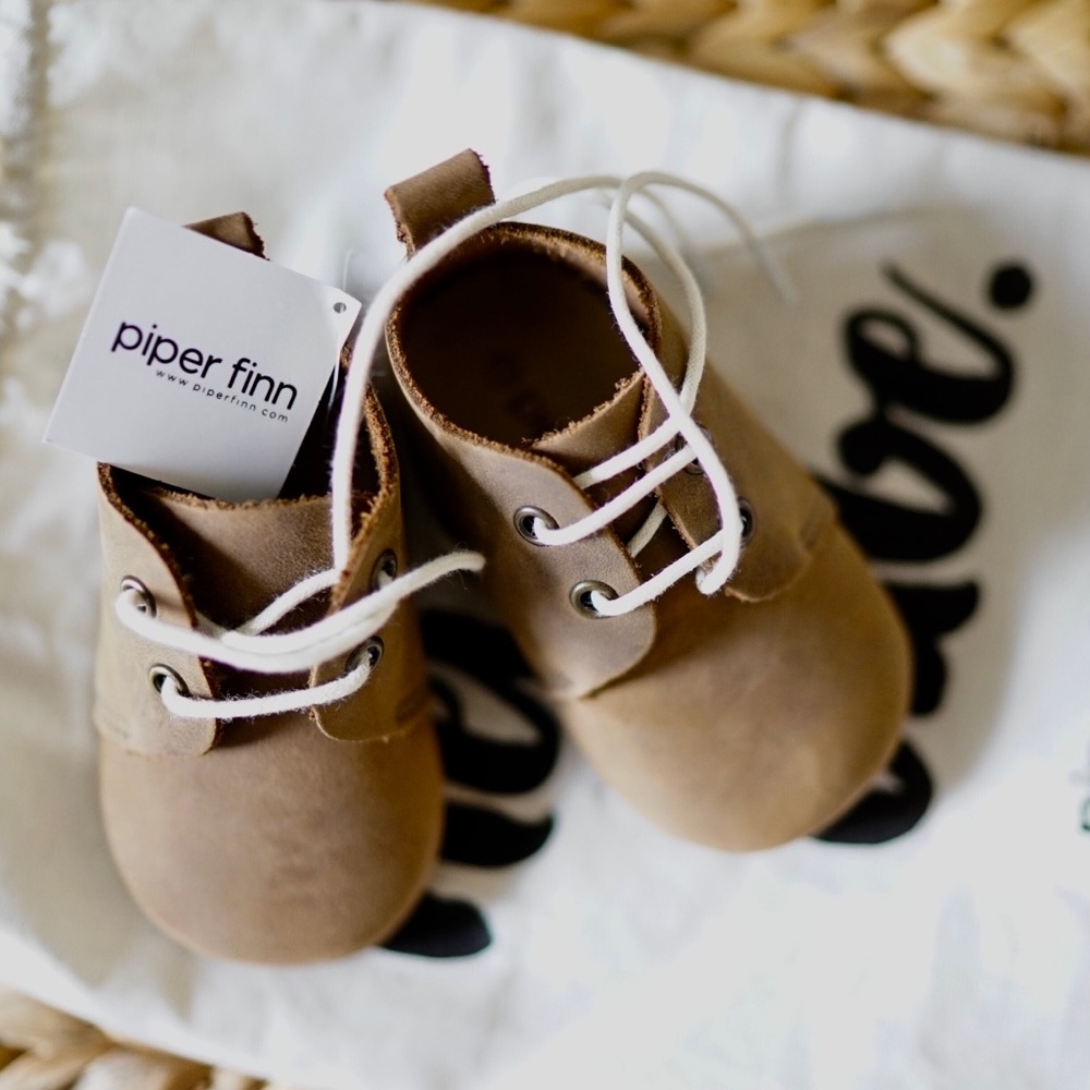 Leather Oxfords - PIPER FINN (PRICE IS FIRM)